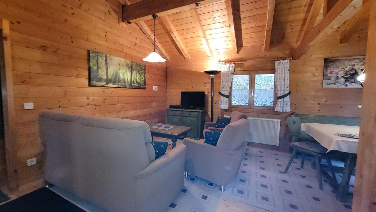Stamsried Ferienhaus Chalet Blockhaus Bayern מראה חיצוני תמונה